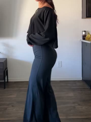 Product still: navy wide-leg pants, from Michelle's video