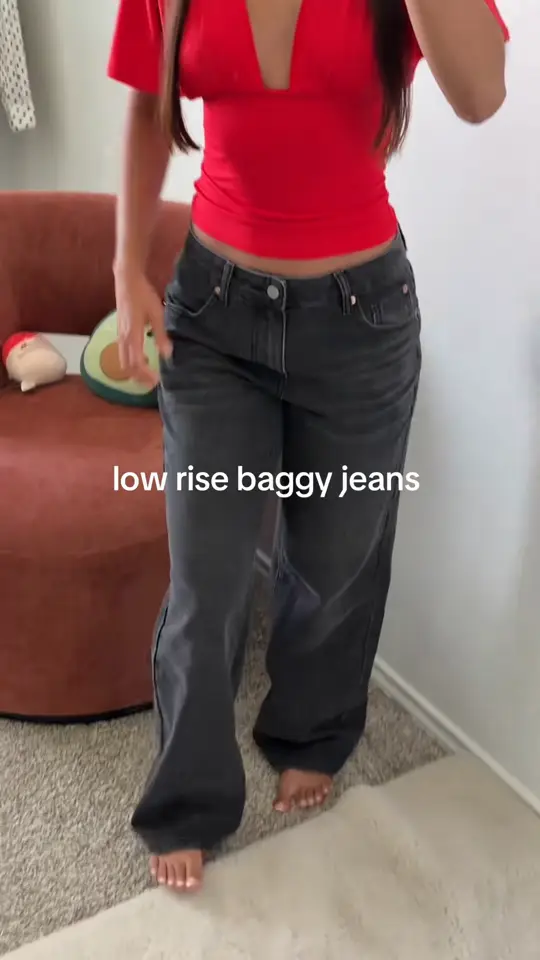 Frame from Michelle's video: low-rise baggy jeans